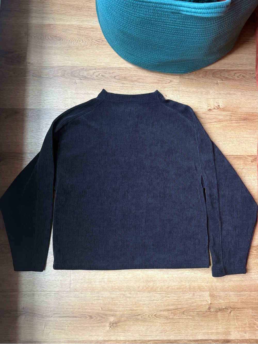 Madewell black mock neck sweater
